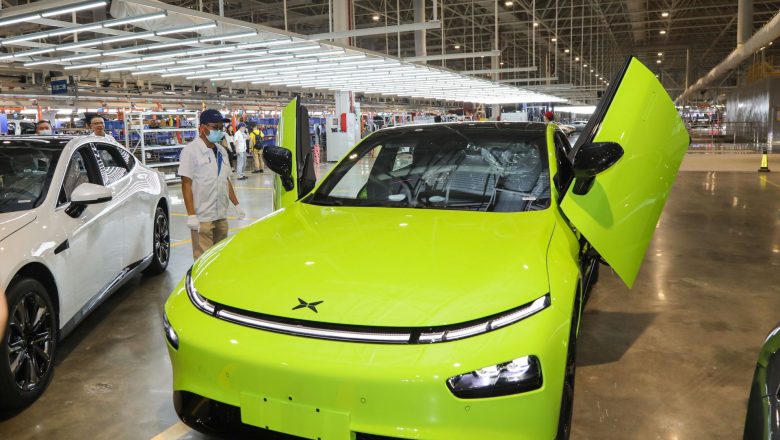 Chinese automakers challenge Tesla with new models